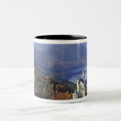 Deutschland, Bayern, Schloss Neuschwanstein.Extra  Zweifarbige Tasse (Mittel)