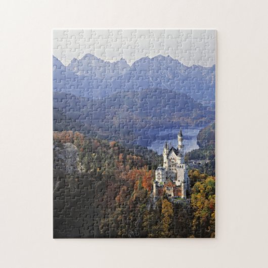 Deutschland, Bayern, Schloss Neuschwanstein. Puzzle (Vertikal)