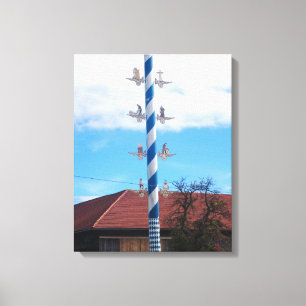 Deutschland, Bayern, traditioneller Maibaum Leinwanddruck