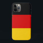 Deutschland Case-Mate iPhone Hülle<br><div class="desc">Flagge Deutschlands. Die Flagge Deutschlands ist eine Trikolore, die aus drei gleichen horizontalen Bändern besteht, die die Landesfarben Deutschland zeigen: Schwarz, Rot und Gold. Die Fahne wurde 1919, während der Weimarer Republik, erstmals als Nationalflagge des modernen Deutschlands adoptiert. Die Farbschemata von schwarz-rot-gold und schwarz-weiß-rot haben eine wichtige Rolle in der...</div>