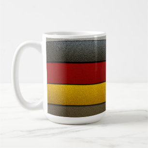 Deutschland - Flaggenfarben-Chrome von Shirley Tay Kaffeetasse