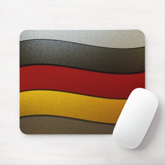 Deutschland - Flaggenfarben-Chrome von Shirley Tay Mousepad (Mit Mouse)