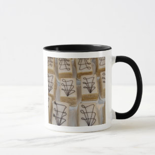 Deutschland, Franken, Wertheim. Lokale Bäckerei Tasse