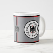 Deutschland/ Germany Forever/schwarzer Adler/Eiser Jumbo-Tasse (Vorderseite Rechts)