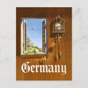 Deutschland, Holzuhr und Aussicht vom Fenster aus Postkarte