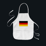 Deutschland Kinderschürze<br><div class="desc">Flagge Deutschlands. Die Flagge Deutschlands ist eine Trikolore, die aus drei gleichen horizontalen Bändern besteht, die die Landesfarben Deutschland zeigen: Schwarz, Rot und Gold. Die Fahne wurde 1919, während der Weimarer Republik, erstmals als Nationalflagge des modernen Deutschlands adoptiert. Die Farbschemata von schwarz-rot-gold und schwarz-weiß-rot haben eine wichtige Rolle in der...</div>