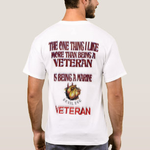 DEVIL DOG VETERAN T-Shirt