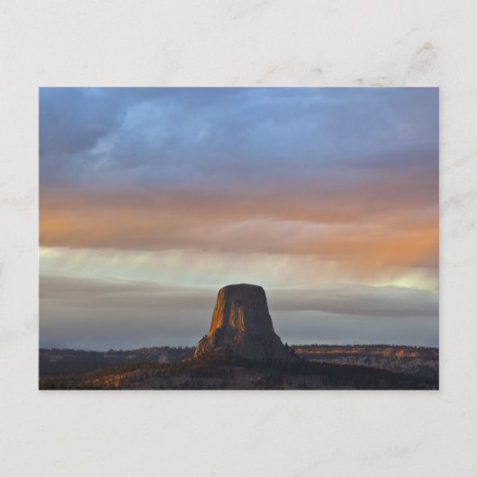 Devils Tower National Monument, Sturm bei Sonnenun Postkarte (Vorderseite)