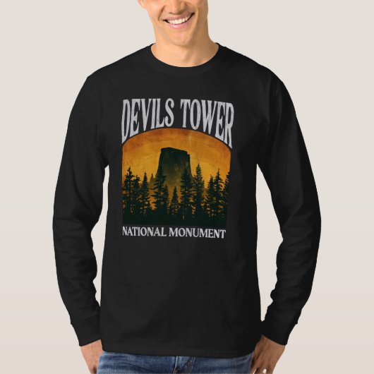 Devils Tower National Monument Wyoming T-Shirt (Vorderseite)