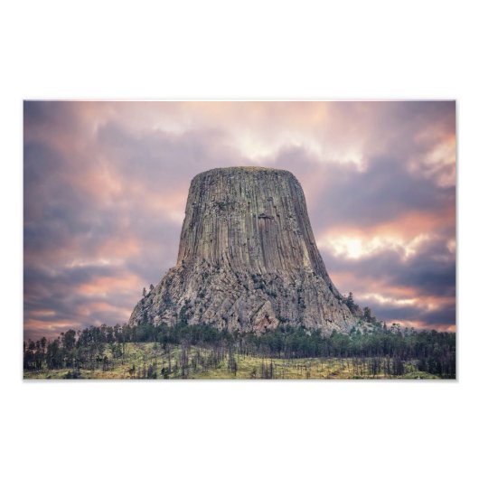 Devils Tower Phantastisch Clouds Fotodruck (Vorne)