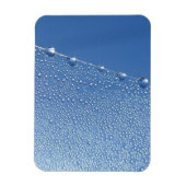 Dew fällt auf Spider Web gegen blauen Himmel Magnet (Vertikal)