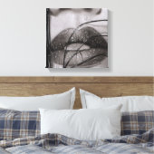 Dew-Kissed Leinwanddruck (Insitu (Schlafzimmer))