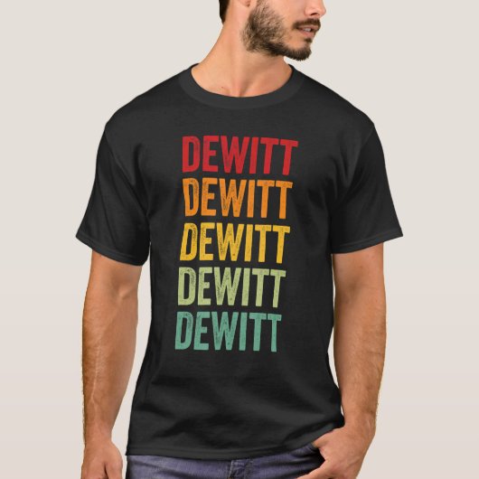 DeWitt Landkreis Texas Rainbow Text Design T-Shirt (Vorderseite)