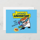 Dexter mit Remote Postkarte (Vorne/Hinten)