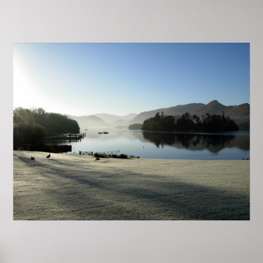 Dezember Vormittag bei Derwentwater Poster (Vorne)