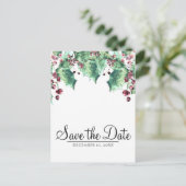 Dezember Winter Wedding Holly Berry Save the Date Ankündigungspostkarte (Stehend Vorderseite)