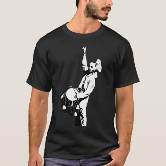 Dholi Pose 2 T-Shirt (Vorderseite)