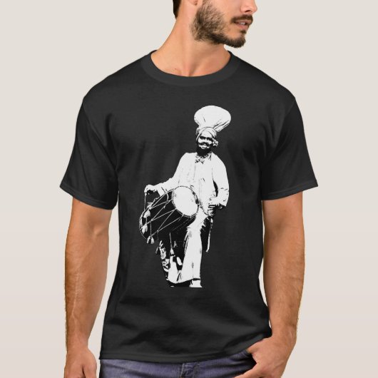 Dholi Pose 3 T-Shirt (Vorderseite)