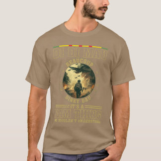 Di Di Mau Es NAMhing Dinky Dau Lustige Vietnam Vet T-Shirt