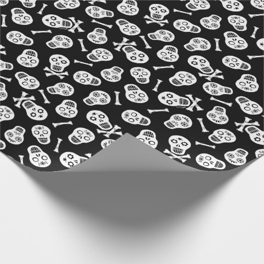 Dia de los Muertos Schwarz und Weiß Paper Skulls Geschenkpapier (Ecke)