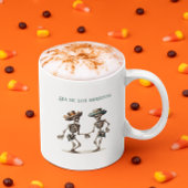 Dia de los Muertos tanzende Skelette anpassbar Verwandlungstasse