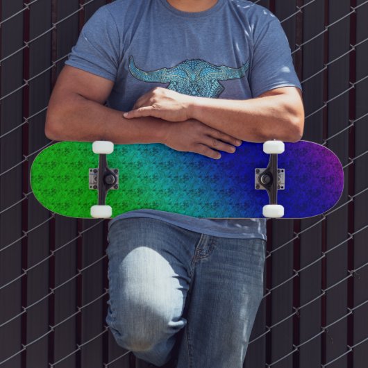 Diag Rainbow Gradient Blumenmuster Blau Grün Skateboard (Außenbereich 2)