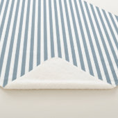 Diagonal blue and white stripes pattern sherpadecke (3/4)