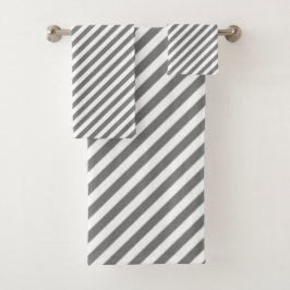 Diagonal gray and white stripes pattern badhandtuch set