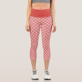 Diagonal Muster Red White Capri Leggings (Vorderseite)