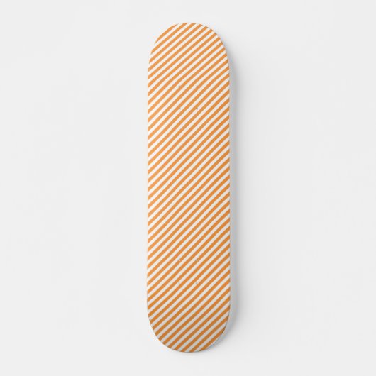 Diagonal orange and white stripes pattern skateboard (Vorne)