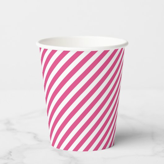 Diagonal pink and white stripes pattern pappbecher (Rückseite)