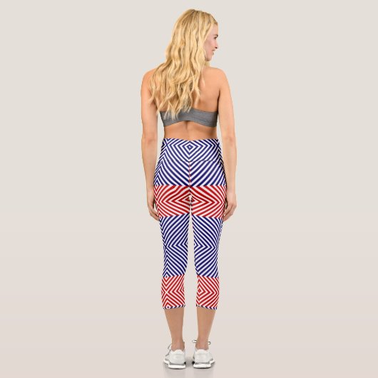 Diagonal Red Blue Capri Leggings (Rückseite)