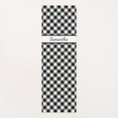 Diagonal Schwarz-weiß Buffalo Karo mit Ihrem Namen Yogamatte (Vorderseite)