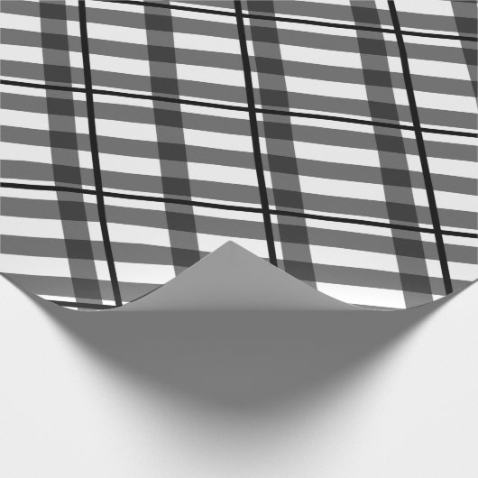 Diagonal Schwarz-weiß Kariertes Muster Weihnachtsg Geschenkpapier (Ecke)