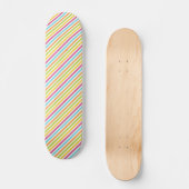 Diagonal stripes in vibrant colors skateboard (Vorderseite)