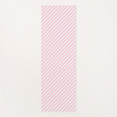 Diagonal white and pink stripes pattern yogamatte (Vorderseite)