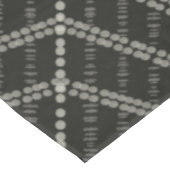 Diagonale Horizontale Vertikale Graue Gepunktete P Tischdecke (Schrägansicht)