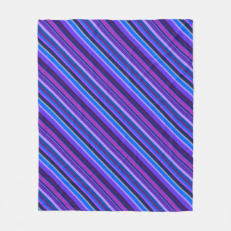 Diagonale Streifen in blau und lila Fleecedecke