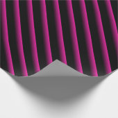 Diagonale Streifen in Schwarz und Heiß rosa Geschenkpapier (Ecke)
