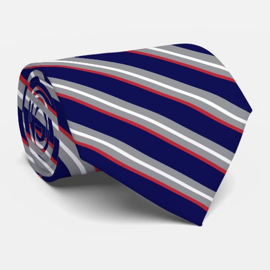 Diagonale Streifen in weißem, in Rotem, Grau und Krawatte (Gerollt)