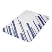Diagonalen in Blau und Weiß Badematte (Schrägansicht)