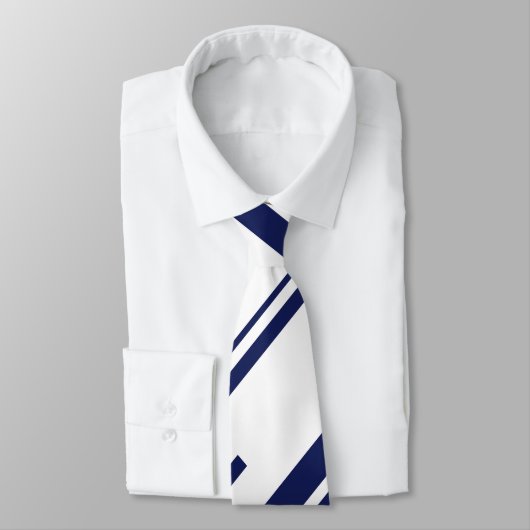 Diagonalen in Blau und Weiß Krawatte (Gebunden)