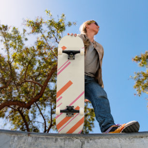 Diagonalen - Rosa, Orange und Creme Skateboard