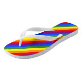 Diagonaler Regenbogenstreifen Muster LGBT-Prix Badesandalen (Schrägansicht)