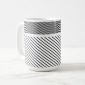 Diagonaler Rhythmus in Schwarz und Weiß Kaffeetasse (Vorderseite Links)