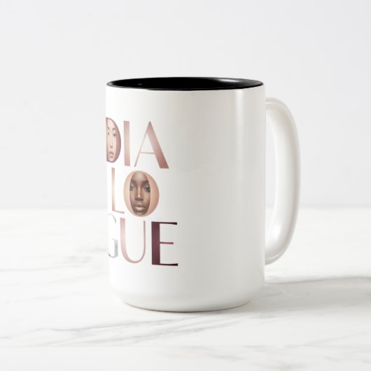 Dialogue Faces Gradient Letters Mug Zweifarbige Tasse (VorderseiteRechts)