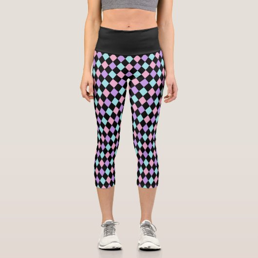 Diamant Pattern | Kawaii Pastel Goth Capri Leggings (Vorderseite)
