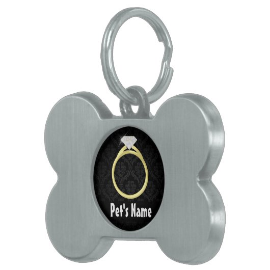 Diamant-Ring auf Schwarzem Tiermarke (Vorderseite rechts)