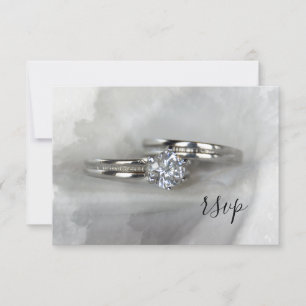 Diamant Wedding Rings auf der grauen RSVP-Karte RSVP Karte