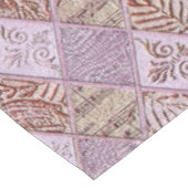 Diamantdesigns in Pinks Tischdecke (Schrägansicht)